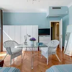Sea View Vindobona 2 Modern With Parking In Center 게스트하우스