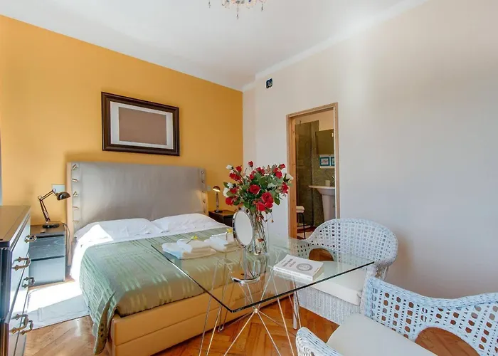 Pensionat Sea View Vindobona 2 Modern With Parking In Center