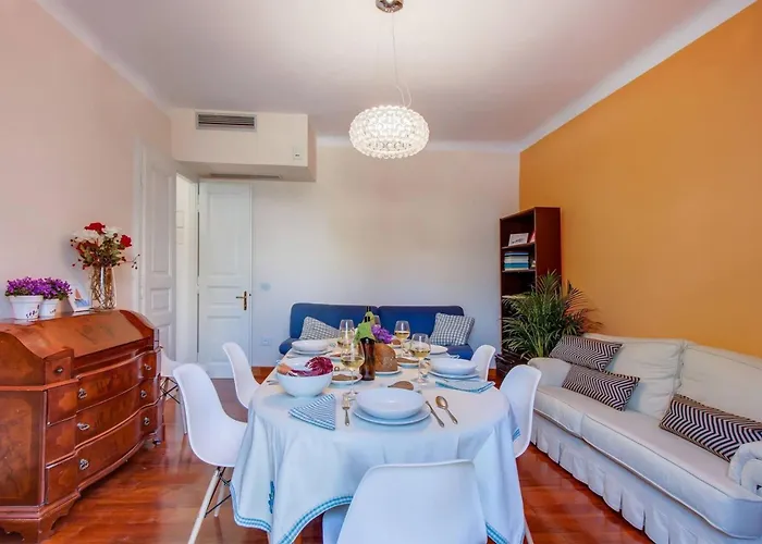 Sea View Vindobona 2 Modern With Parking In Center Mali Lošinj