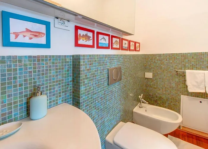 Sea View Vindobona 2 Modern With Parking In Center Pensionat 4*