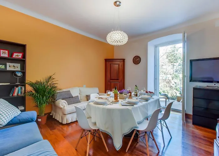 Sea View Vindobona 2 Modern With Parking In Center Pensionat